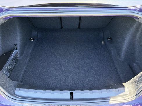 Used 2025 BMW M240i Coupe RWD image 5