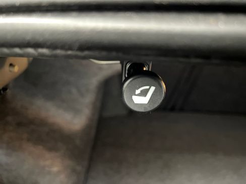 Used 2025 Nissan Altima 2.5 SV image 29