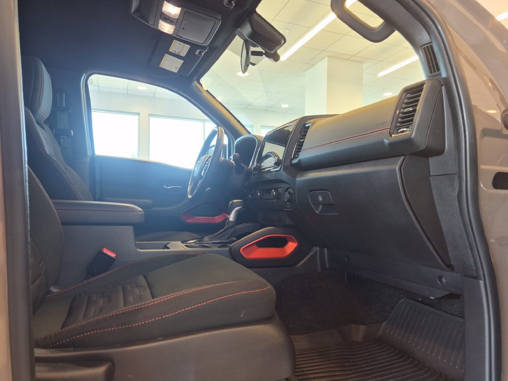 Used 2024 Nissan Frontier PRO-4X w/ Off-Road Protection Package AWD/4WD image 24