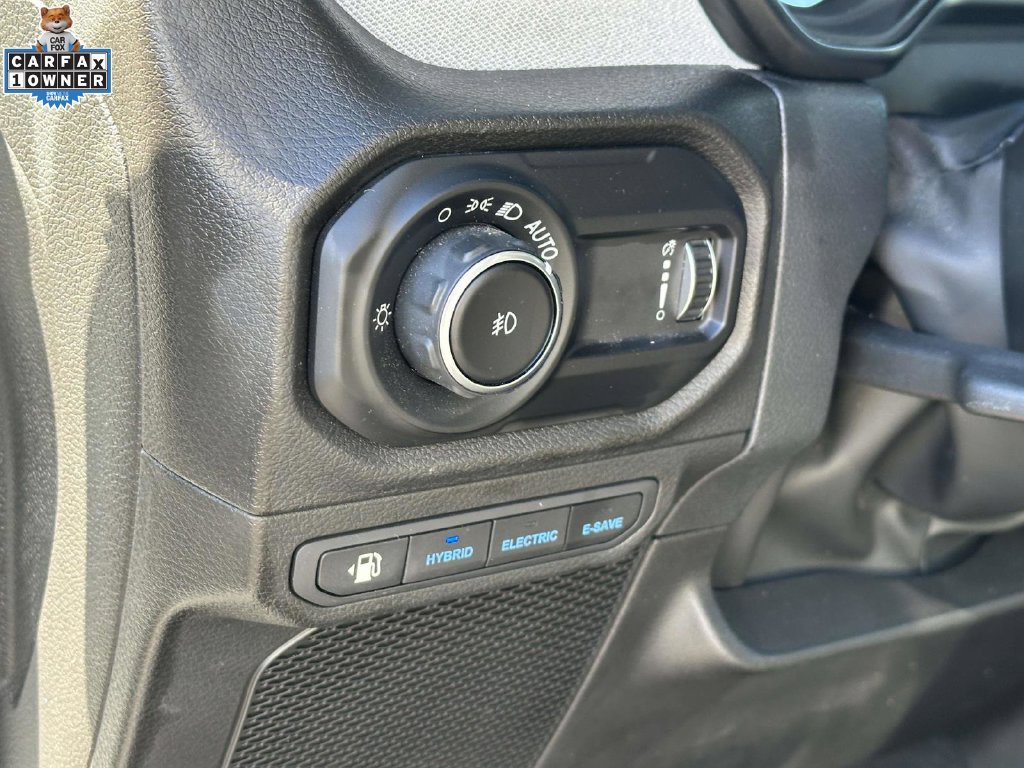 Used 2024 Jeep Wrangler Unlimited w/ Convenience Group AWD/4WD image 17