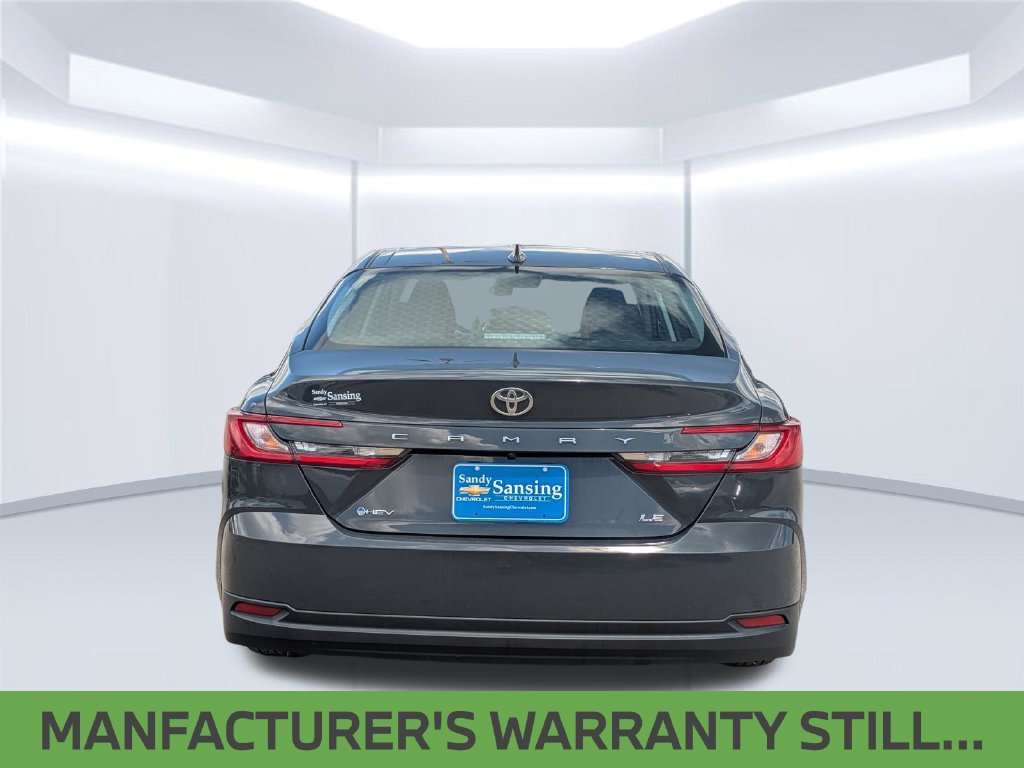 Used 2025 Toyota Camry SE FWD image 5