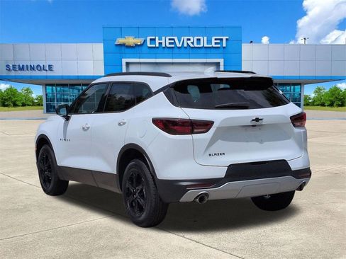 New 2026 Chevrolet Blazer LT w/ Midnight/Sport Edition FWD image 3