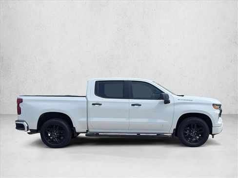 Used 2024 Chevrolet Silverado 1500 Custom RWD image 4