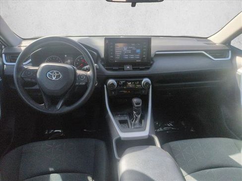 Used 2022 Toyota RAV4 XLE w/ Convenience Package image 19