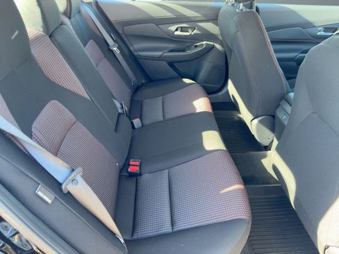 New 2026 Nissan Sentra SR w/ Floor Mat Package FWD image 28