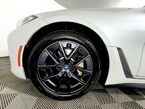 Used 2023 BMW i4 eDrive40 w/ Premium Package RWD image 8