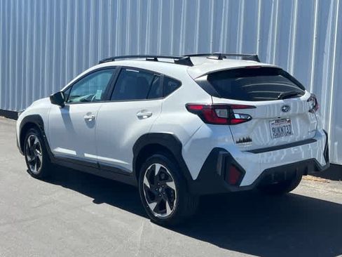 Used 2025 Subaru Crosstrek 2.5i Limited w/ Crosstrek Mirror Package AWD/4WD image 4