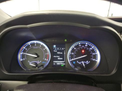 Used 2019 Toyota Highlander XLE AWD/4WD image 20