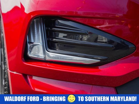 Used 2022 Ford Edge ST-Line w/ Class II Trailer Tow Package image 14