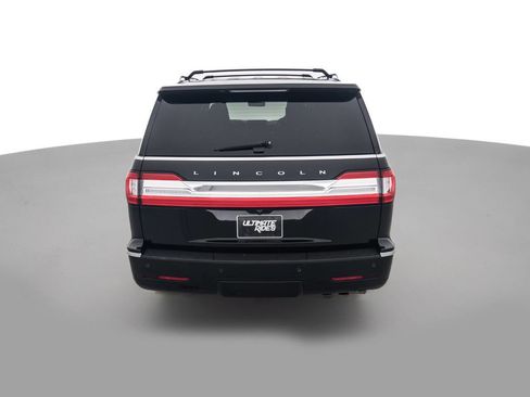 Used 2018 Lincoln Navigator Reserve w/ Technology Package image 6