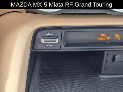 Used 2025 MAZDA MX-5 Miata RF Grand Touring RWD image 15