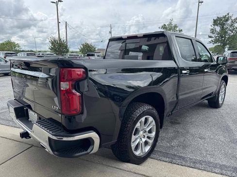Used 2026 Chevrolet Silverado 1500 LTZ AWD/4WD image 6