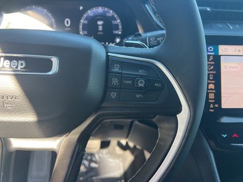 New 2026 Jeep Grand Cherokee Altitude RWD image 12