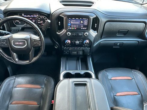 Certified 2020 GMC Sierra 2500 AT4 w/ AT4 Premium Package image 14