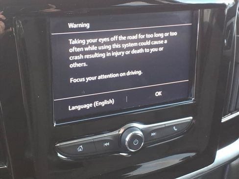 Used 2021 Chevrolet Traverse LS AWD/4WD image 29