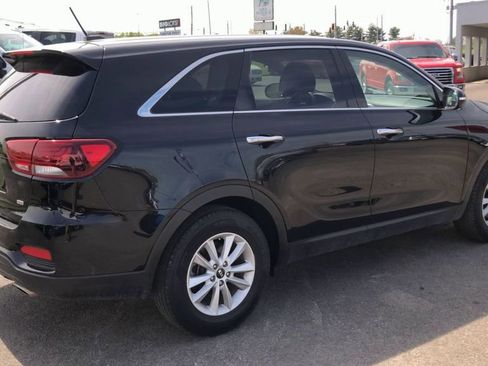 Used 2020 Kia Sorento LX FWD image 7