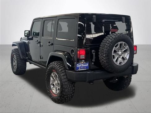 Used 2018 Jeep Wrangler Unlimited Rubicon w/ Cold Weather Group AWD/4WD image 14