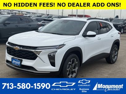 New 2026 Chevrolet Trax LT w/ Sunroof Package