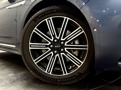 Used 2018 Lincoln Continental Reserve AWD/4WD image 10