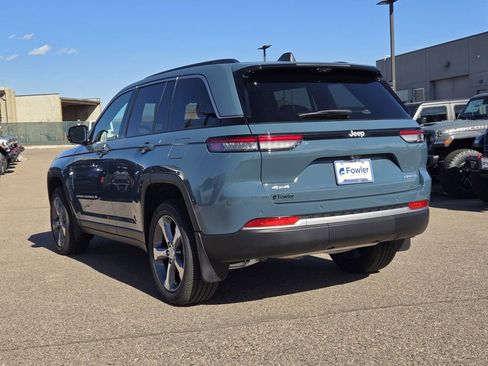 New 2026 Jeep Grand Cherokee Limited w/ Luxury Tech Group II AWD/4WD image 3