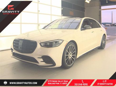 Used 2022 Mercedes-Benz S 580 4MATIC Sedan w/ AMG Line Package image 1