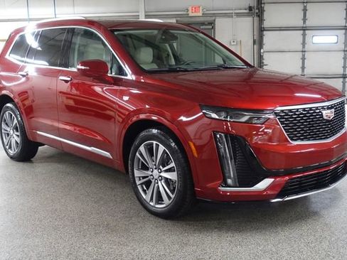 New 2025 Cadillac XT6 Premium Luxury image 1