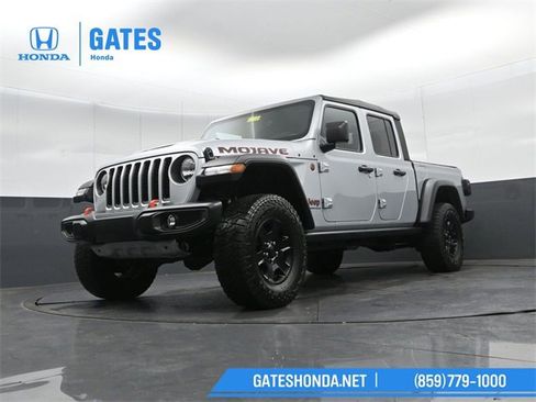 Used 2023 Jeep Gladiator Mojave image 26