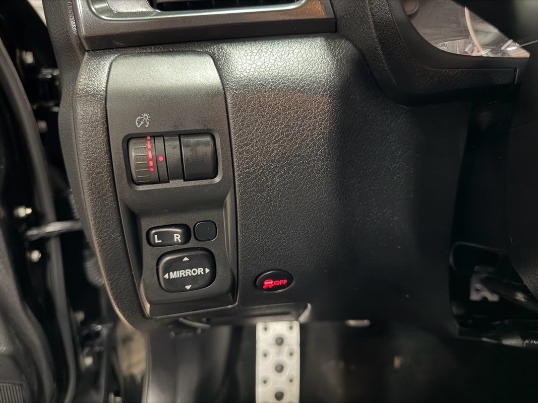 Used 2011 Subaru Impreza WRX Sedan AWD/4WD image 13