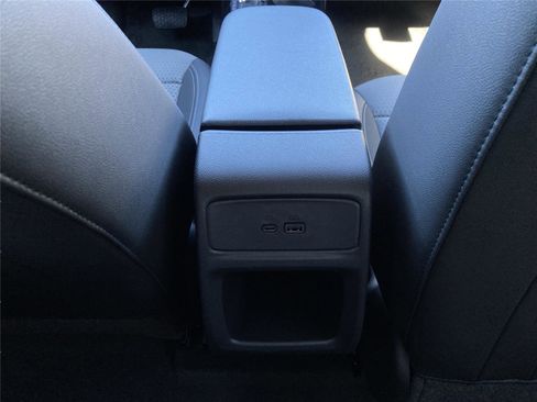 New 2026 Chevrolet Trax LT w/ Driver Confidence Package image 18