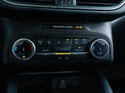 Used 2024 Ford Escape Active FWD image 19