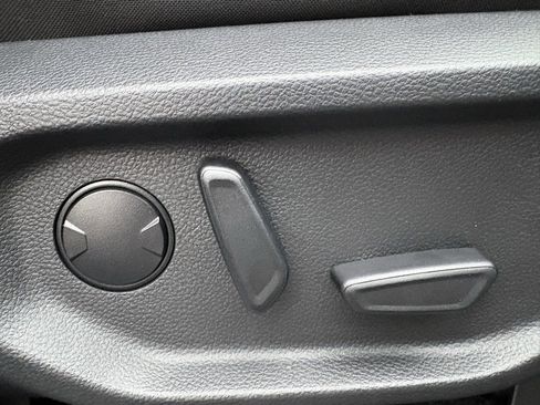 New 2025 Ford Ranger XLT w/ Equipment Group 301A High image 26