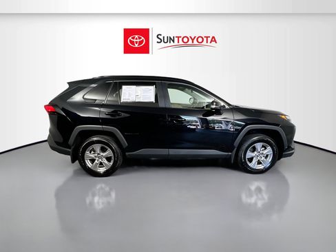 Used 2025 Toyota RAV4 XLE w/ Convenience Package FWD image 2
