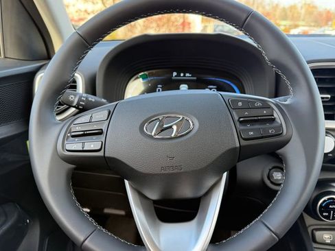 New 2026 Hyundai Venue SEL image 22