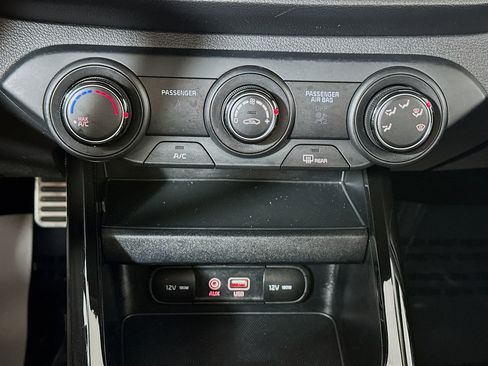 Certified 2021 Kia Forte GT-Line image 15