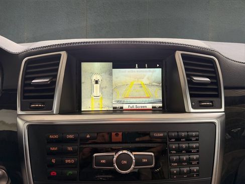 Used 2016 Mercedes-Benz GL 550 4MATIC image 20