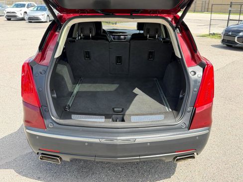 Used 2017 Cadillac XT5 Luxury w/ LPO, Wheel Lock Package FWD image 17