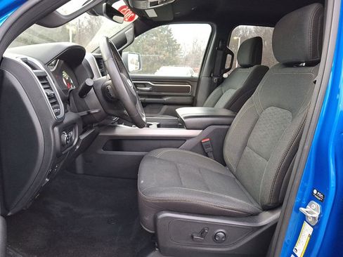 Used 2025 RAM 1500 Big Horn AWD/4WD image 12