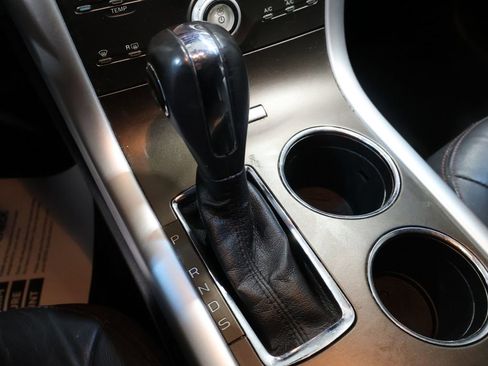 Used 2013 Ford Edge SEL image 29