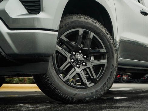 New 2026 Chevrolet Silverado 1500 RST w/ Dark Appearance Package AWD/4WD image 6