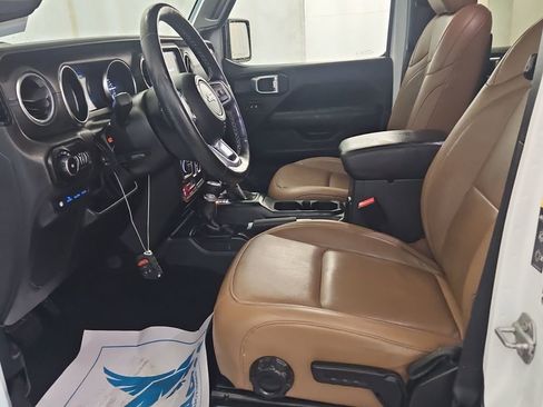 Used 2021 Jeep Wrangler Unlimited Rubicon 4xe w/ Steel Bumper Group image 3