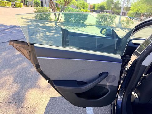 Used 2025 Tesla Model 3 Long Range RWD image 16