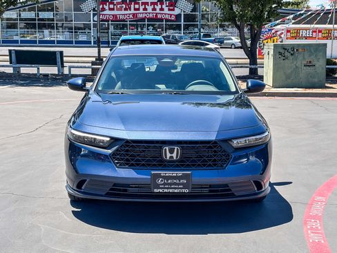 Used 2024 Honda Accord EX image 6