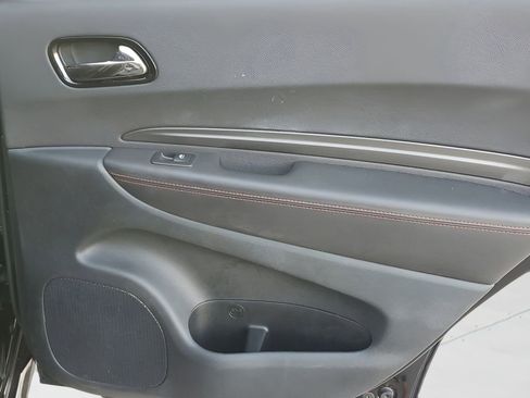 Used 2024 Dodge Durango GT image 41