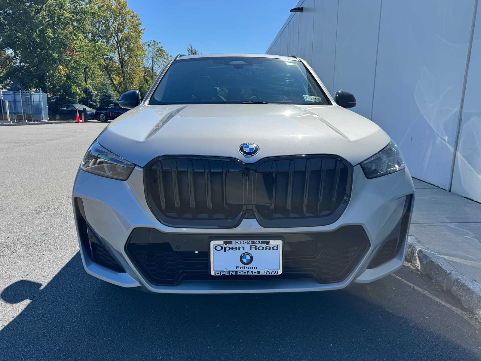 Used 2026 BMW X1 xDrive28i w/ Technology Package AWD/4WD image 3