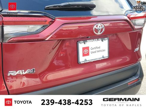 Used 2024 Toyota RAV4 XLE w/ Convenience Package FWD image 18