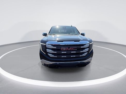 New 2026 GMC Sierra 1500 SLE w/ Preferred Package AWD/4WD image 3