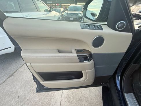 Used 2015 Land Rover Range Rover Sport HSE image 9