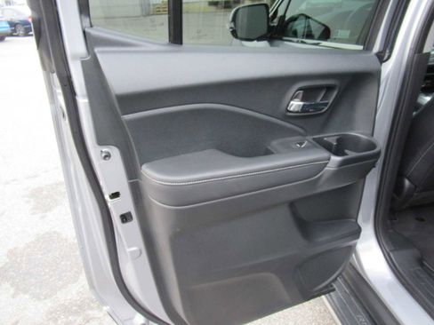 Used 2023 Honda Ridgeline RTL-E image 18