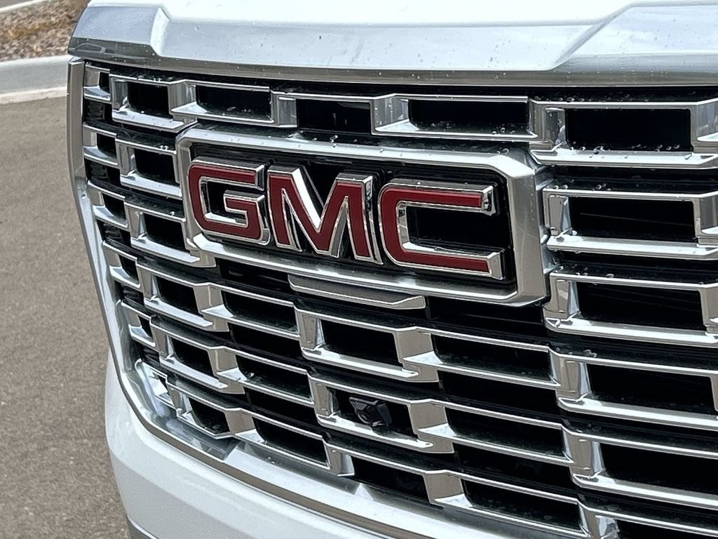 New 2026 GMC Yukon Denali AWD/4WD image 31