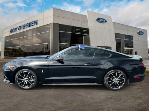 Certified 2017 Ford Mustang Coupe image 2